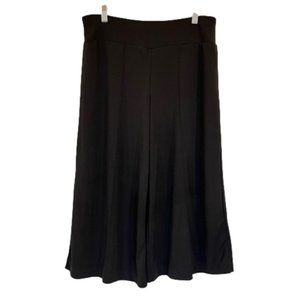 Black Wide Leg Cropped Culottes Clara S. Size Medium Flowy Stretch Medium Rise
